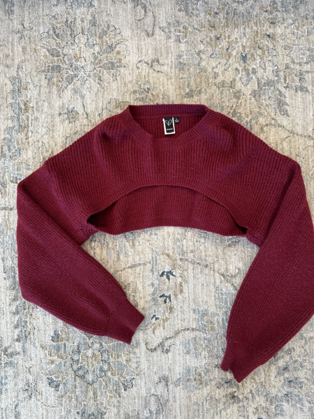 Y2K Cropped Sweater in Burgundy from Windsor size L